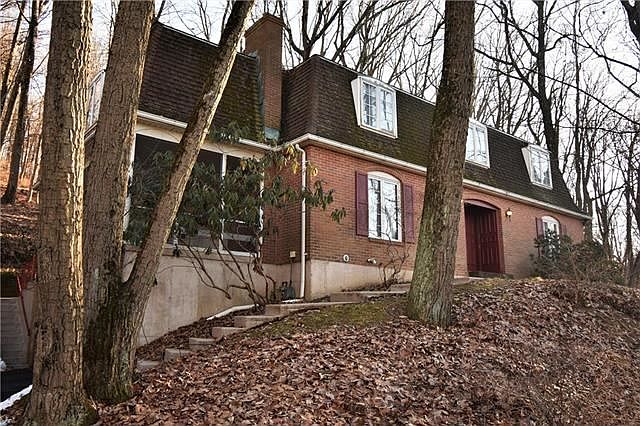 1st image of 407 Dogwood Ter