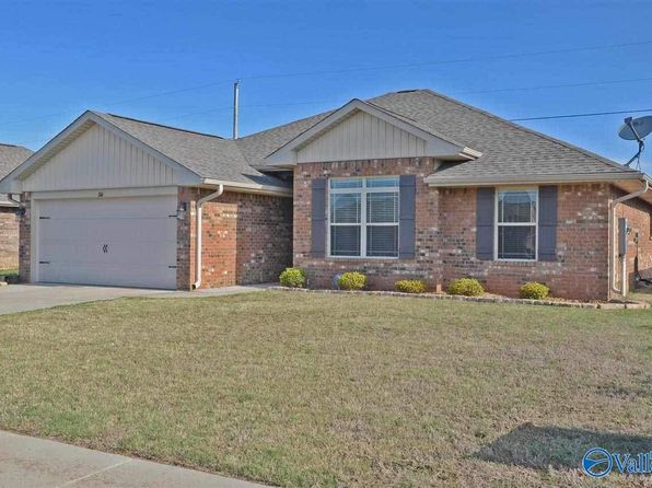 206 Fields Pond Dr