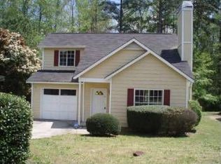 2049 Charles Cudd Ct, Lithonia, GA 30058