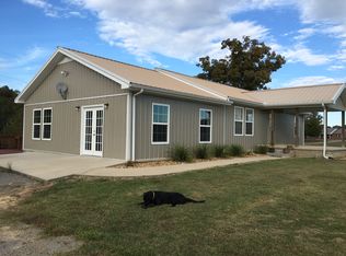 492 Shady Ln, Gainesboro, TN 38562