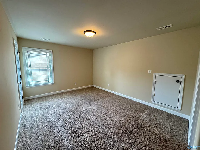 120 Meadowglade Ln — Photo 22