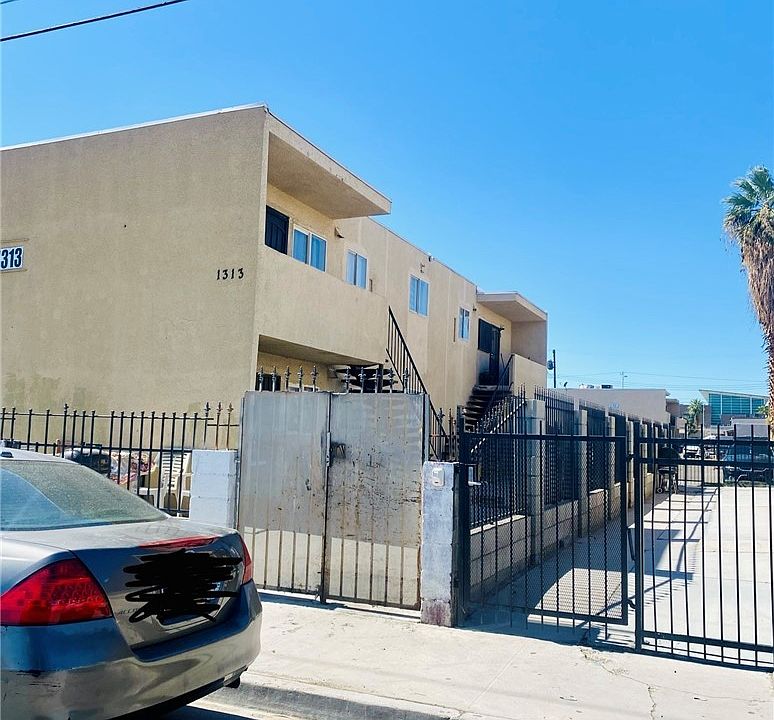 1st image of 1313 N 23rd St
