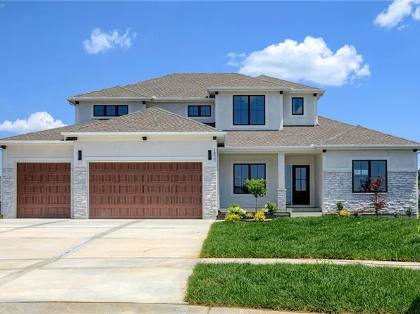 1820 Arbor Trl, Liberty, MO 64068