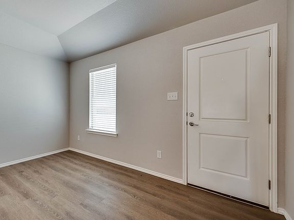 2nd image of 8211 E County Road 111