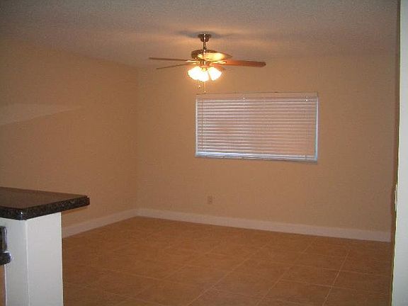 2nd image of 3690 N 56th Ave APT 927
