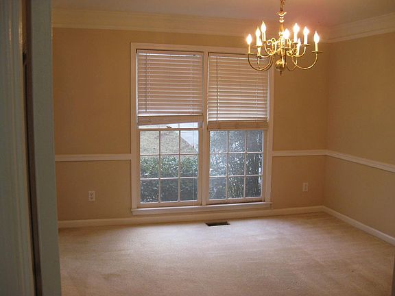5th image of 1375 Sever Woods Dr