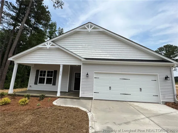 117 Pine Needles Dr, Salemburg, NC 28385