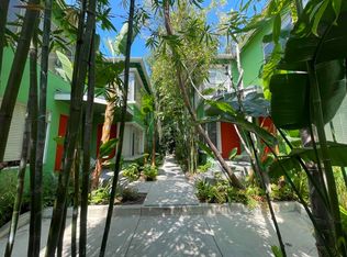 2429 N Beachwood Dr APT 1, Hollywood, CA 90068