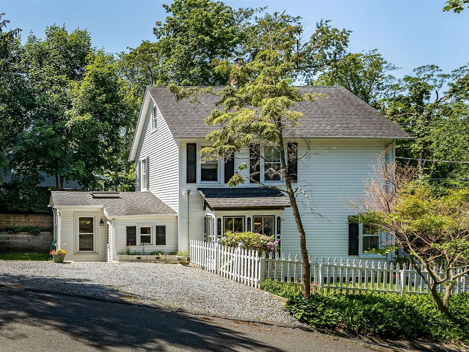 425 Kohr Road, Kings Park, NY 11754 Zillow