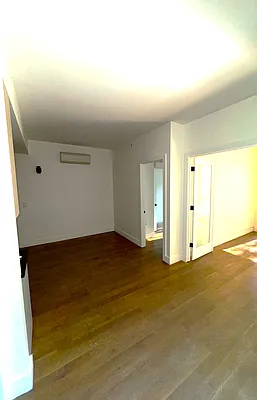 Living room, photo 3