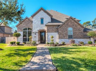 6114 Majestic Pines Dr, Kingwood, TX 77345