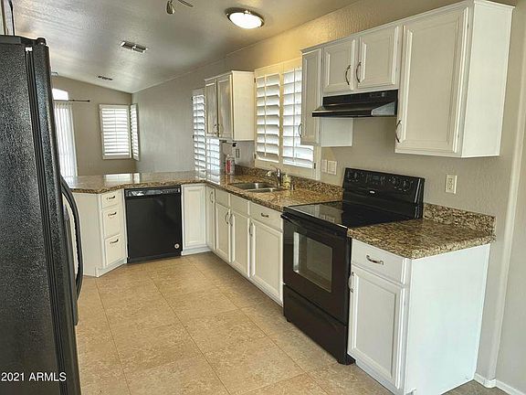 4th image of 8701 E Avalon Dr