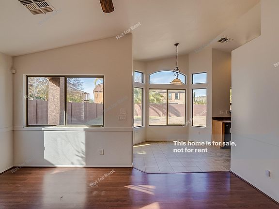 3rd image of 602 E Melanie St
