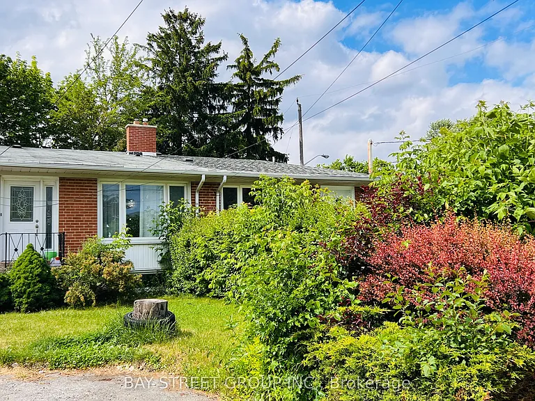 147 Roywood Dr — Photo 2