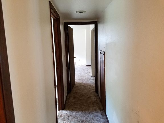 2nd image of 3322 90th St S