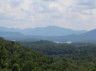 8 High Meadows Dr, Hayesville, NC 28904