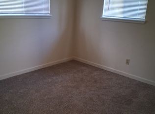 1712 SW I St, Grants Pass, OR 97526