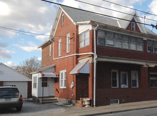 34-36 Dewey Street, Roseto, PA 18013