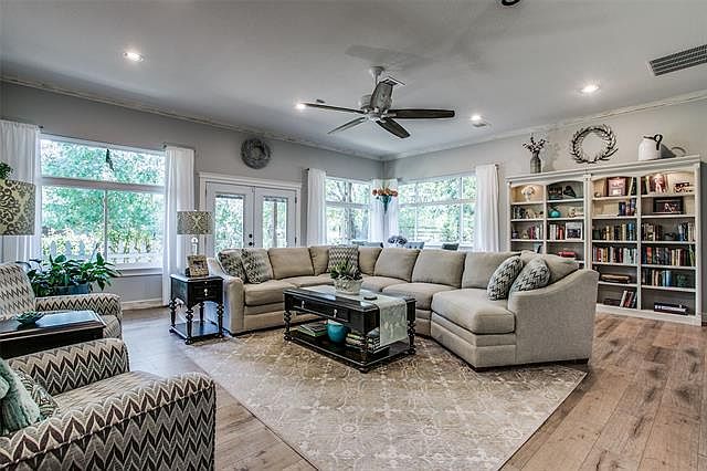1st image of 1403 Whispering Dell Ct