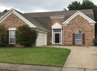 310 Pemberton Pl, Cedar Hill, TX 75104