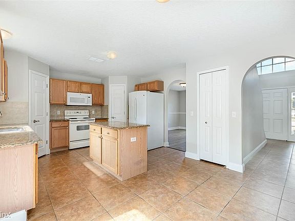 4th image of 731 Plymouth Turtle Way