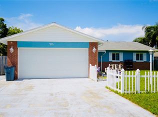 711 65th Avenue Dr W, Bradenton, FL 34207