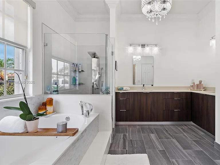 1046 SW 159th Way — Photo 13