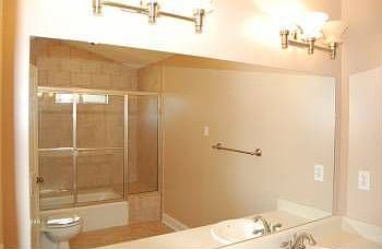 5th image of 221 Colemans Bluff Dr
