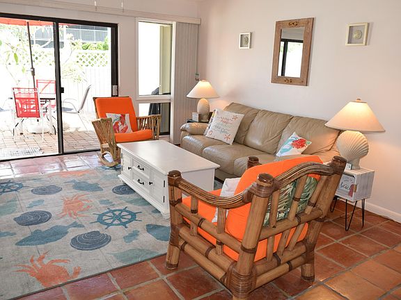 4th image of 2400 S Ocean Drive #1115