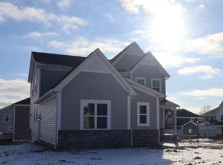 301 Reign Way, Pataskala, OH 43062