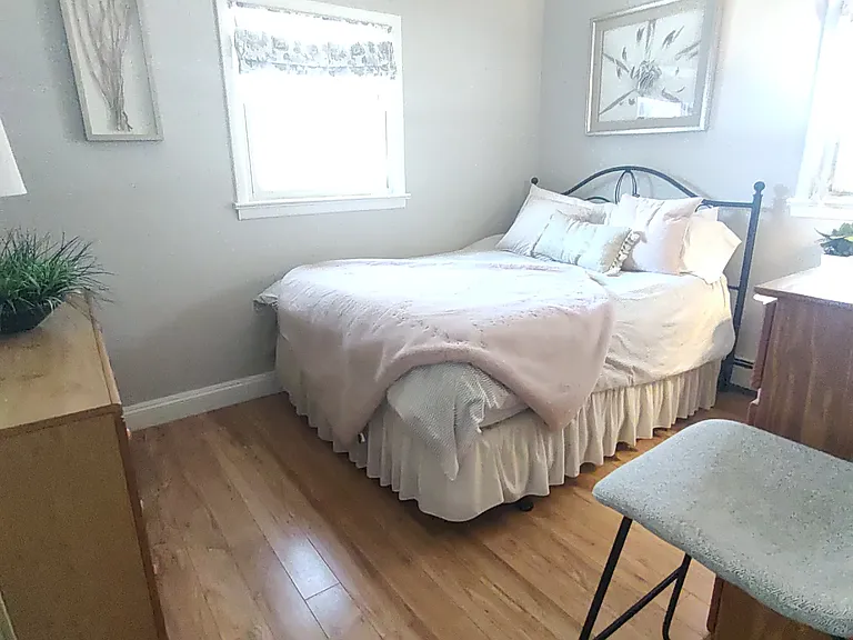 73 E Shore Dr — Photo 12