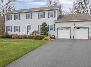 93 Winchester Dr, Monroe, NY 10950
