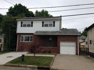 65 Coney Rd, Little Falls, NJ 07424