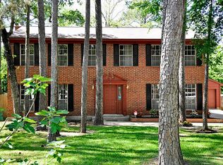 35 Hickory Oak Dr, Spring, TX 77381