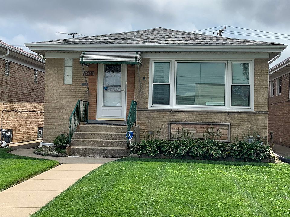 1st image of 7311 W Montrose Ave