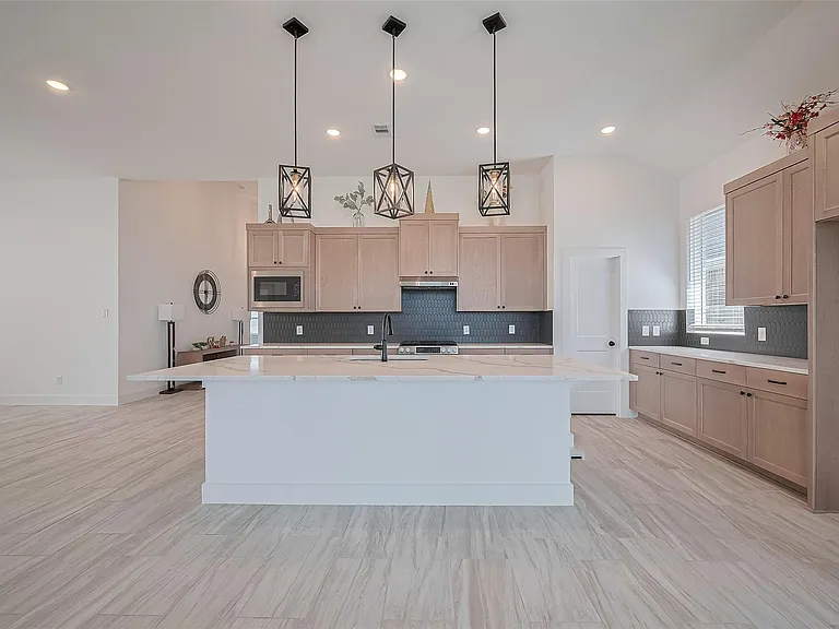3328 Voda Bend Dr — Photo 23
