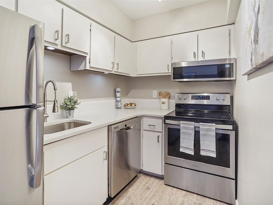 1st image of 4110 E Hale Pkwy #4K