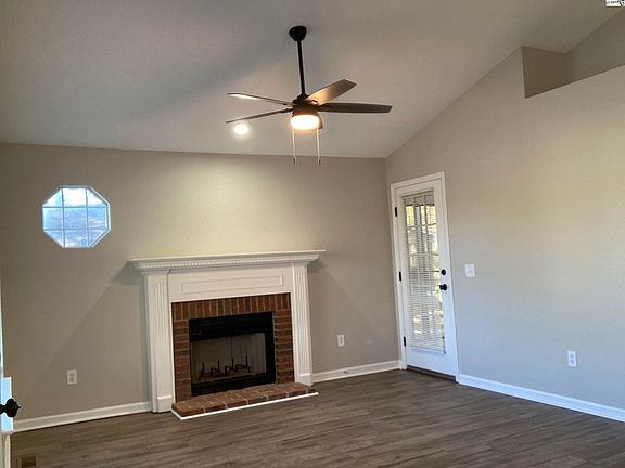 4th image of 244 Oak Valley Dr