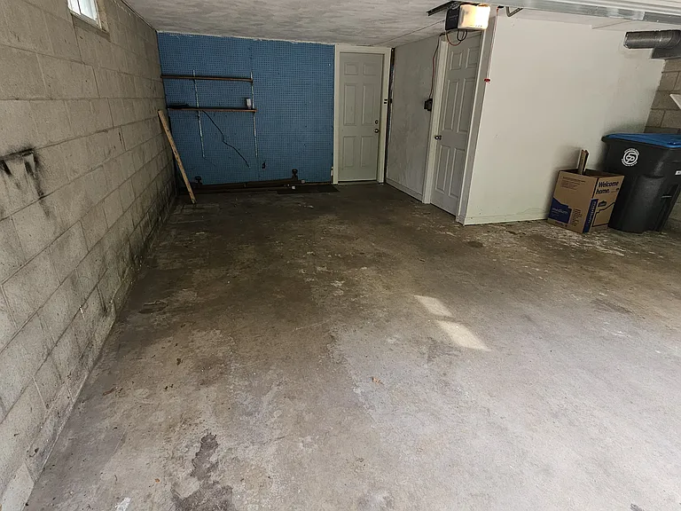 209 Briarbrook Ln #B — Photo 11