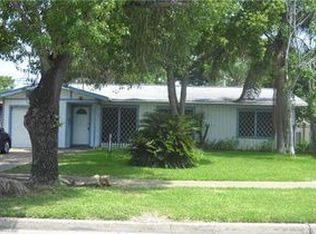1324 5th Ave N, Texas City, TX 77590