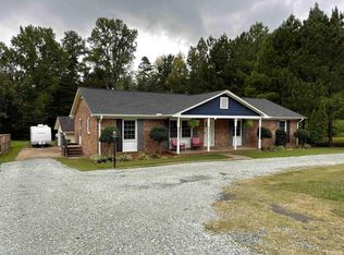 2920 Hamlin Rd, Durham, NC 27704