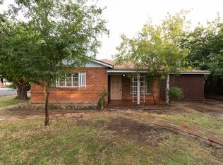 3025 E Hubbell St, Phoenix, AZ 85008