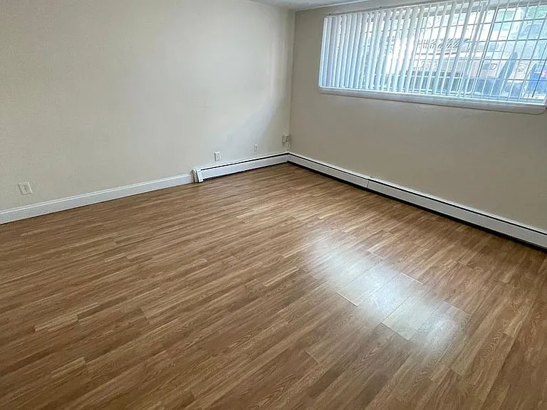 88 Gardner St #2B — Photo 2