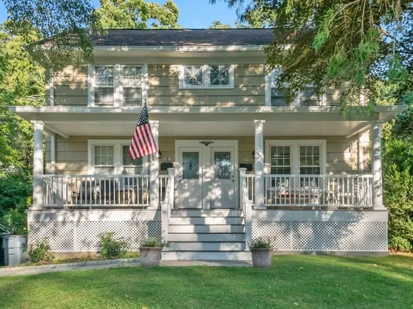 9-11 Elm Street, Chappaqua, NY 10514