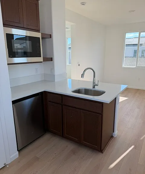 3194 Summit Dr — Photo 8