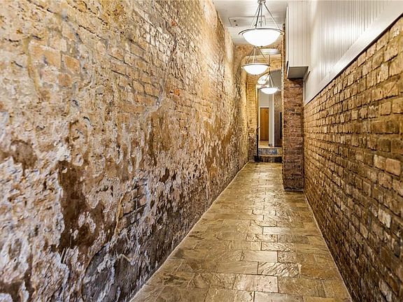 5th image of 520 Saint Philip St APT 3