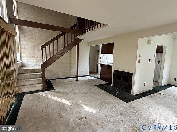 5th image of 2730 McManaway Dr