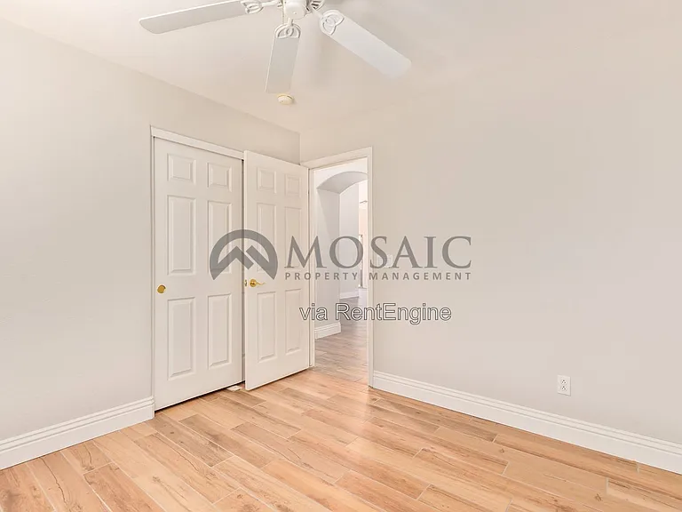 3381 E Flamingo Ct — Photo 24