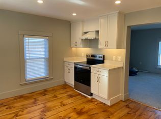 56 Washington St FLOOR 2, Ipswich, MA 01938