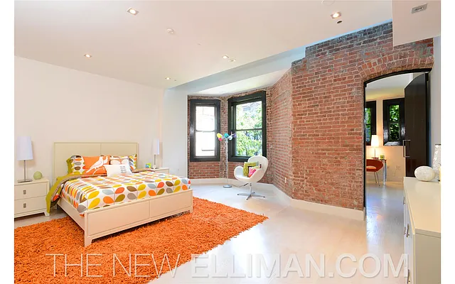 Sold by Douglas Elliman | media 12